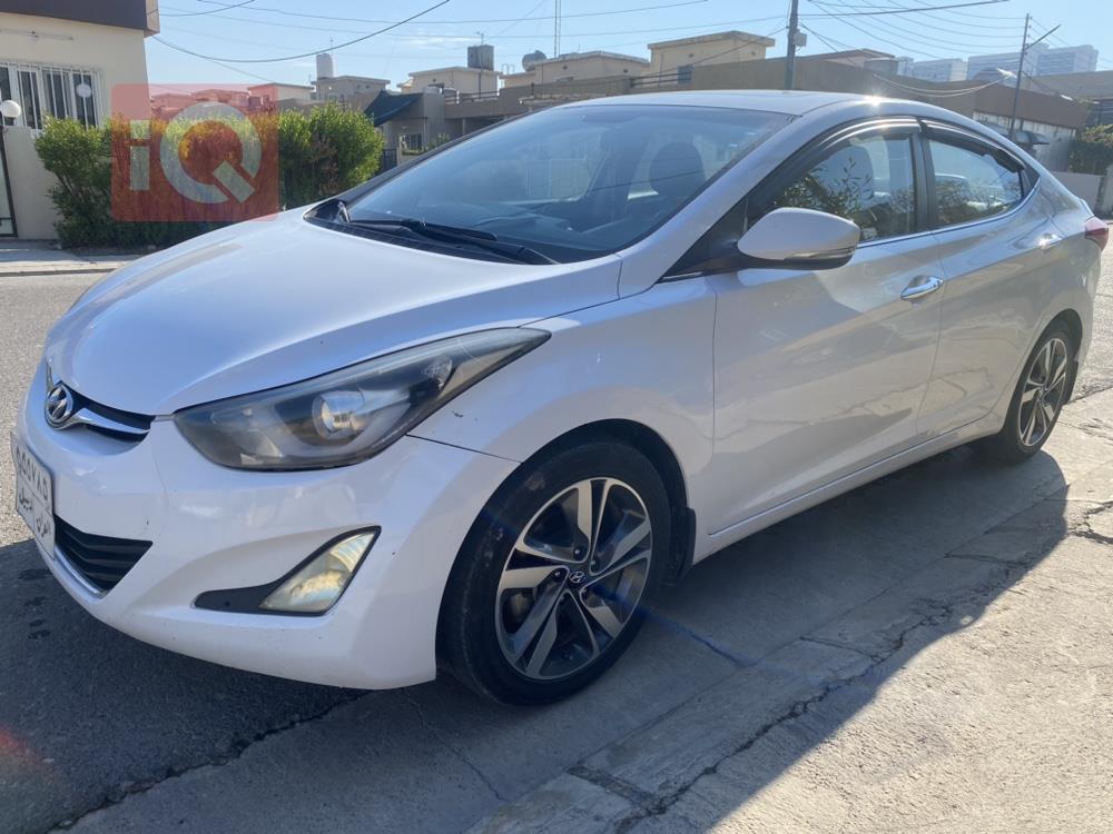 هیوندای ئەلەنترا
